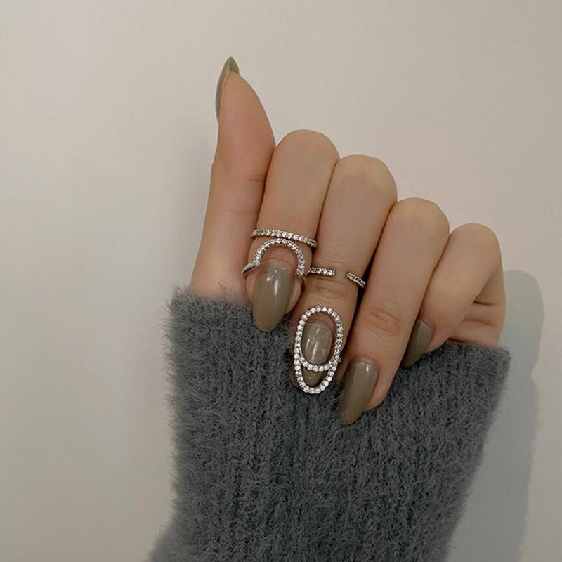

Ka Yi Geometric Alloy Knuckle Ring срібний