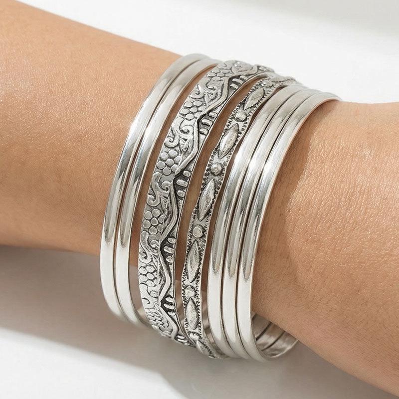 Bohemian Style Metal Bracelet Set with Water Ripple Design - Stackable, Exaggerated Heavy Industry Aesthetic.