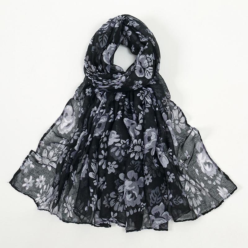 Elegant Women Retro Silk Scarf Print Wrap Shawl Lady Bandanas Hijab Boho Beach Long Scarve Pareo Headscarf Fashion Korean New
