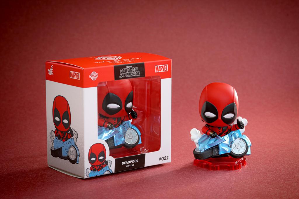 Cosby Marvel Collection Movie Deadpool Wolverine Deadpool Figure & #052 (Crash Car) Non-Scale