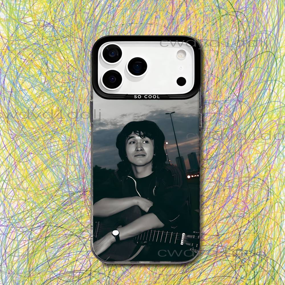 

Band K-Kino Viktor Tsoi Phone Case For iPhone 17,16,15,14,13,12,11,X,8,7,Pro,Max,Plus,SE4,Air,Mini IMD Gray Hard Matte iPhone17air