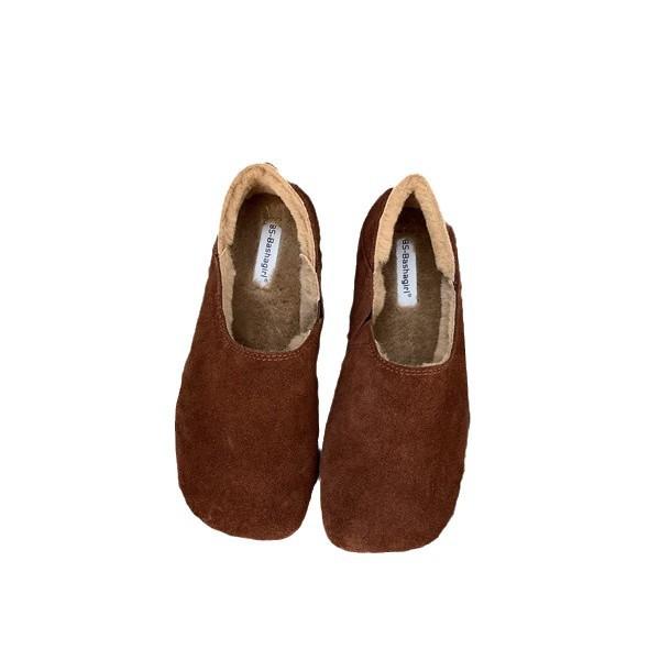2025 autumn and winter new flat-bottomed French retro square head single shoes women's shoes velvet warm beanie shoes