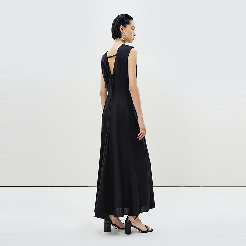 LESS 2025 Spring New Round Neck Sleeveless Long Dress