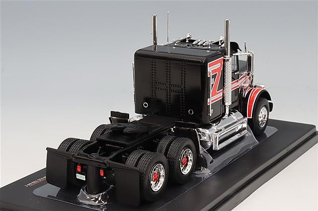 Ixo Freightliner FLC 120 64T 1977 with Black 1/43 Sleeper,