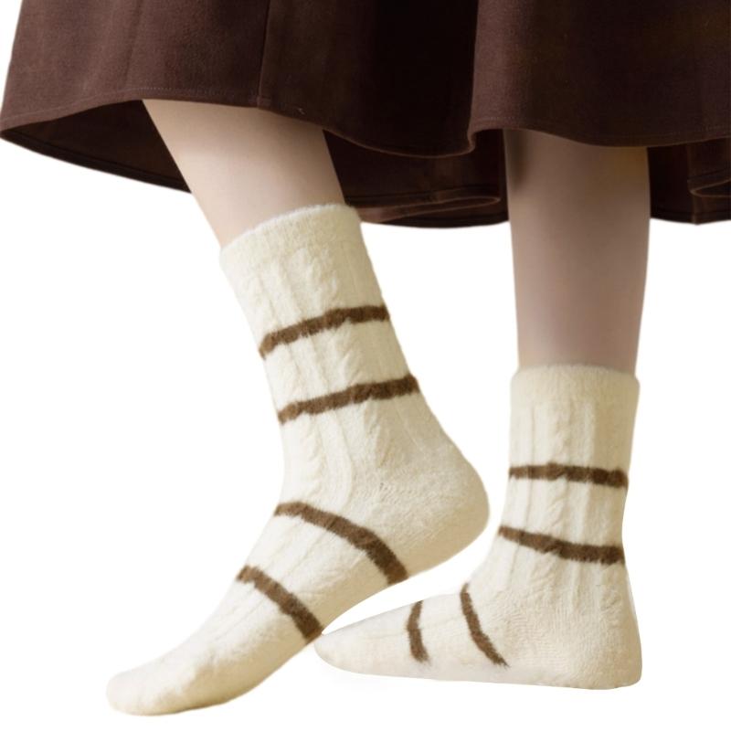Women Twist Jacquard Fuzzy Plush Socks Winter Warm Color Block Striped Fleece Sleep Socks Thermal Floor Slipper Socks