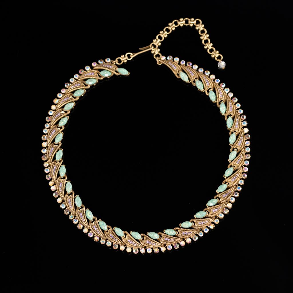 Direktlieferung Mittelalterlicher Vintage Schmuck Nischen Design Französische Retro Schlüsselbein Kette Halskette Halskette Neu