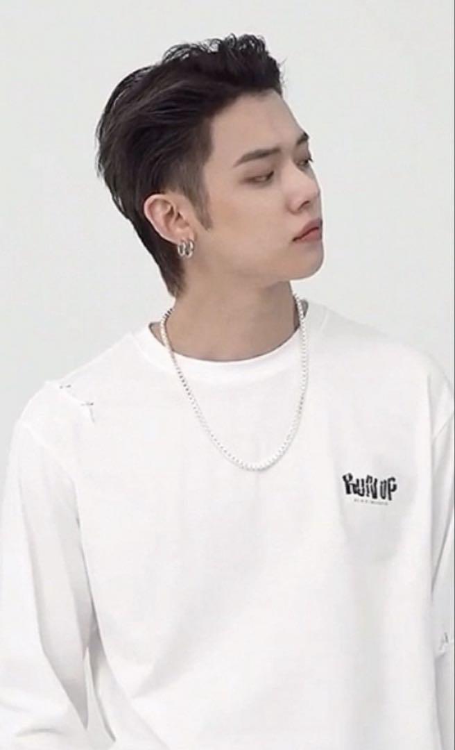 

[USED] Extremely Rare TXT Yeonjun ul:kin Collaboration RUN UP Long Sleeve T-Shirt