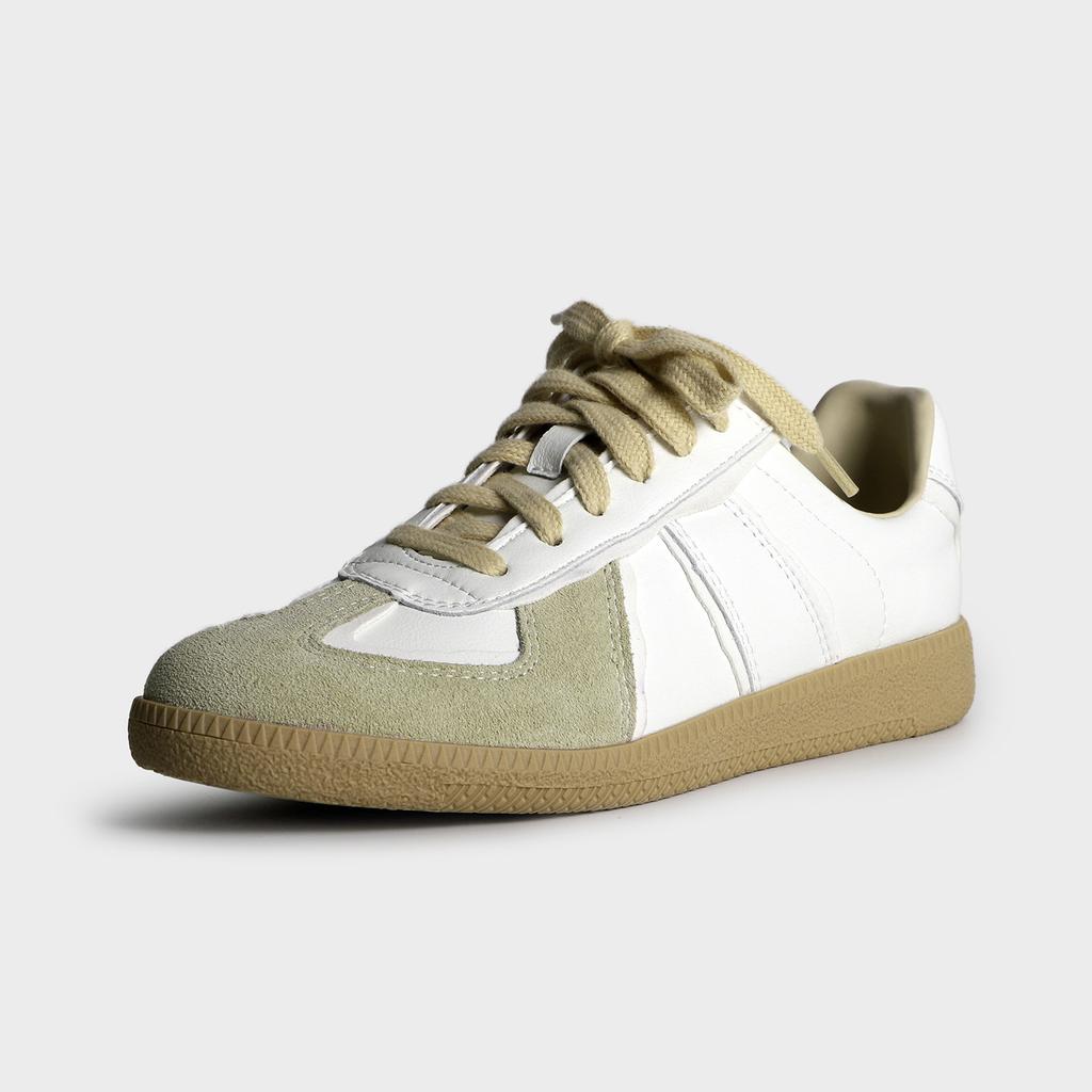 2025 autumn new fashionable and comfortable platform German training shoes women wear front lace-up color matching rubber sole casual shoes