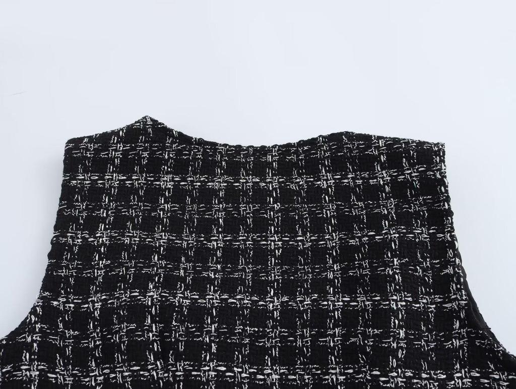 2025 Spring Women's European & American Style Tweed Set: Fashionable Short Top & Half Skirt