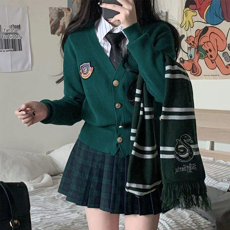 

American College Style Slimming Cardigan - Sweet, Hot Girl Long Sleeve Knit Sweater XS