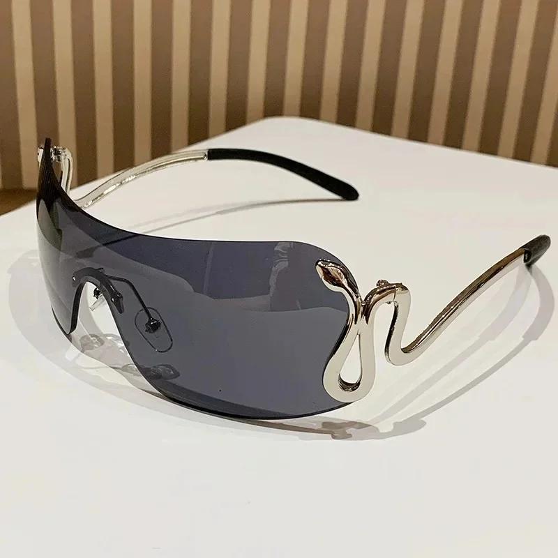 New  Fashionable Unisex Millennium  Style Sunglasses Frameless Design Popular  Women Snake Pattern