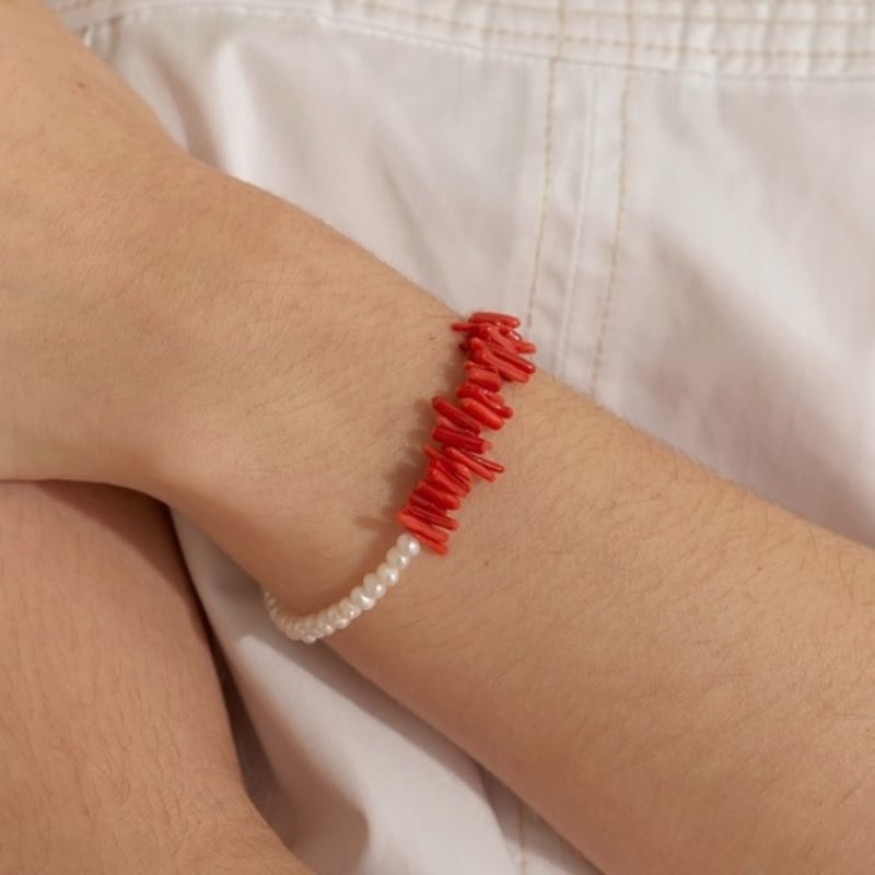 LOVE ME MONSTER Coral & Pearl Bracelet
