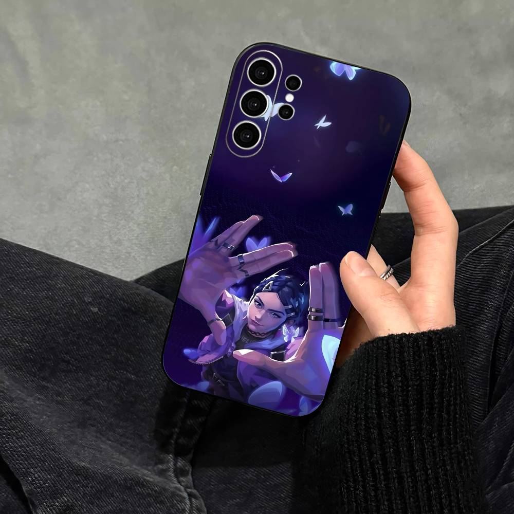 Popular V-Valorant C-Clove Phone Case For Samsung S25,S24,S21,S22,S23,S30,Ultra,S20,Plus,Fe,Note,10,9,5G Black Cover