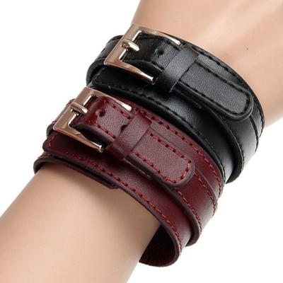 Kunstleder Herren Armband Retro Luxus Elegant Punk Verstellbare Dornschließe Bequem Einfarbig Männlich Manschette Armreif Mode Accessoires Geschenk