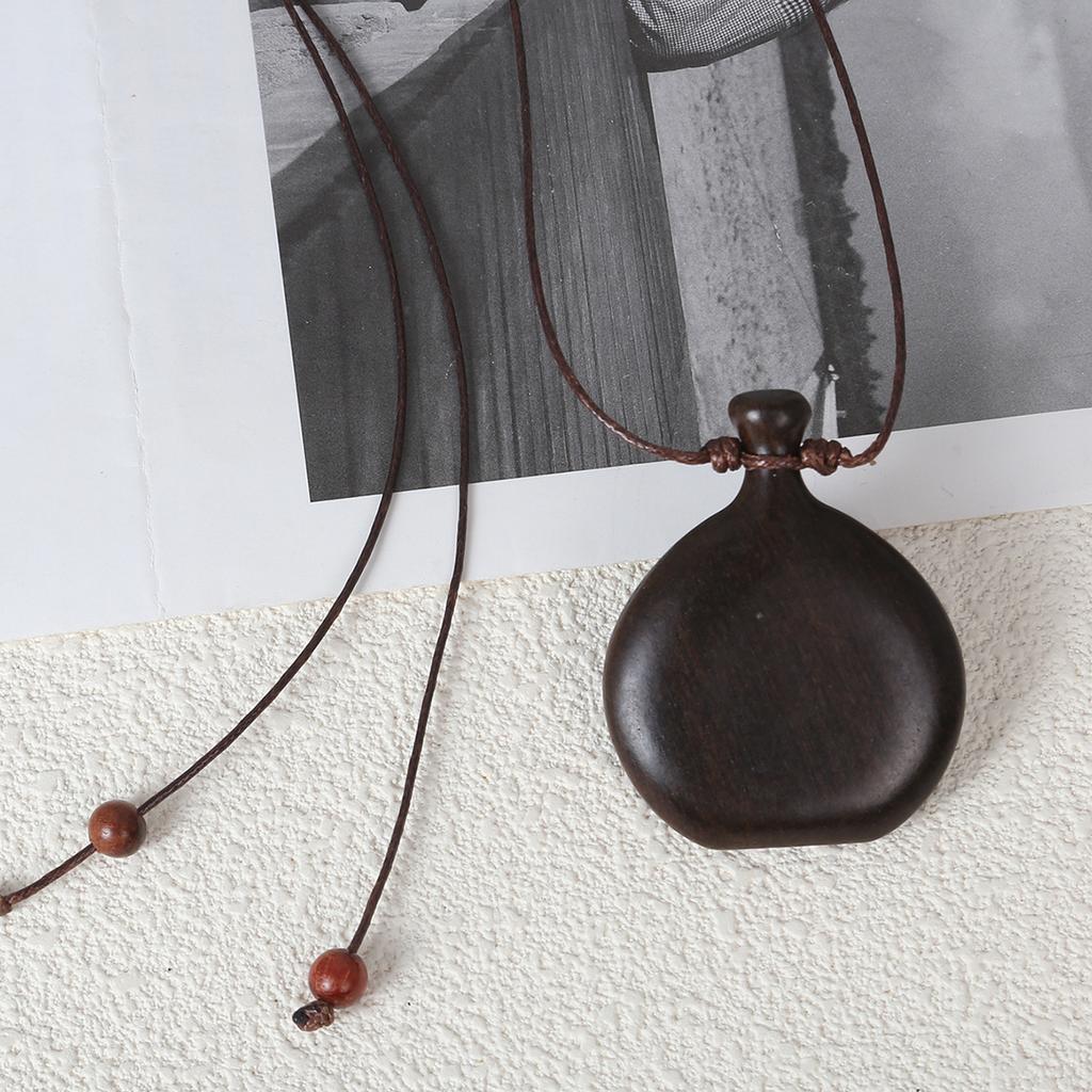 Retro Wine Jug Pendant, Long Necklace, Niche Design, Sweater Chain, Simple And Versatile Accessories