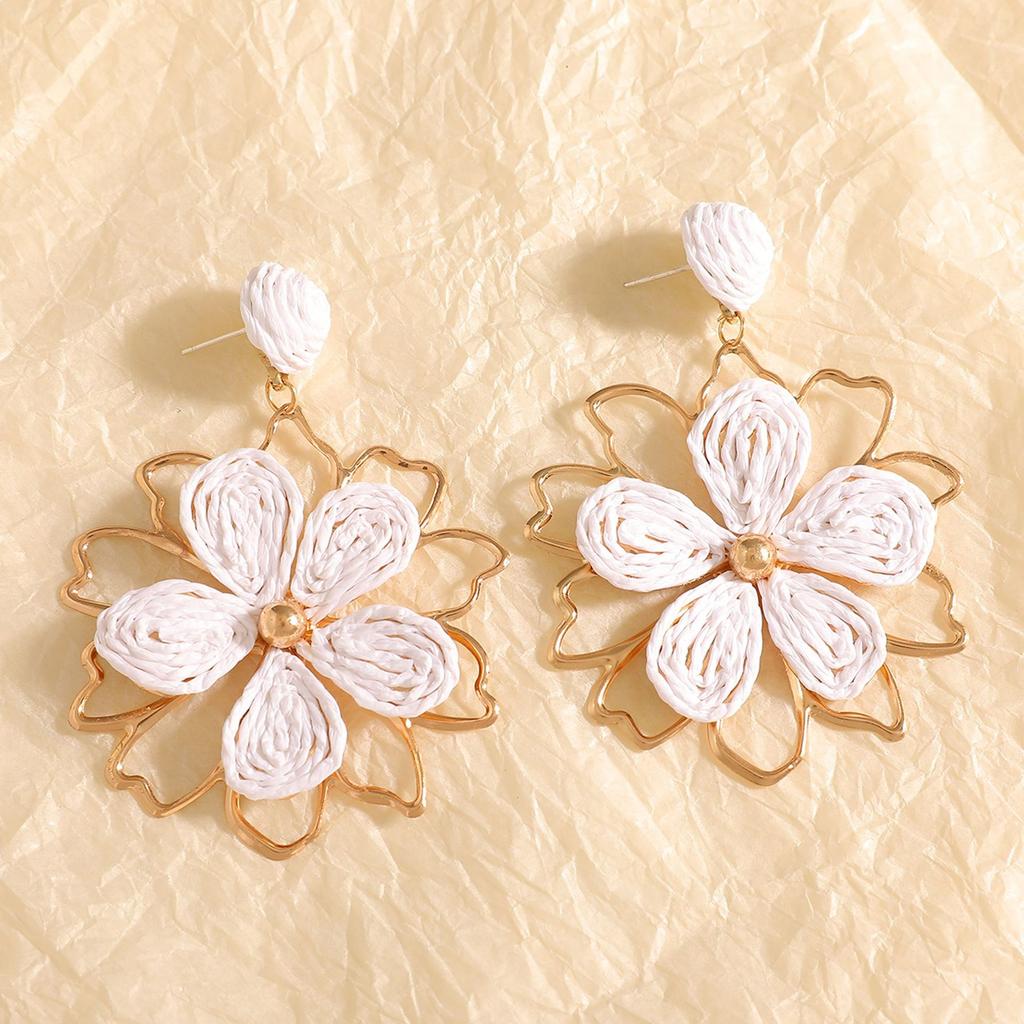 New oil flower earrings simple design sense hollow double-layer petal earrings temperament stud earrings jewelry
