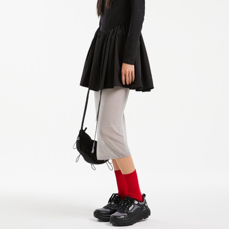 Akiii Classic Bumper Trainer Black Gray