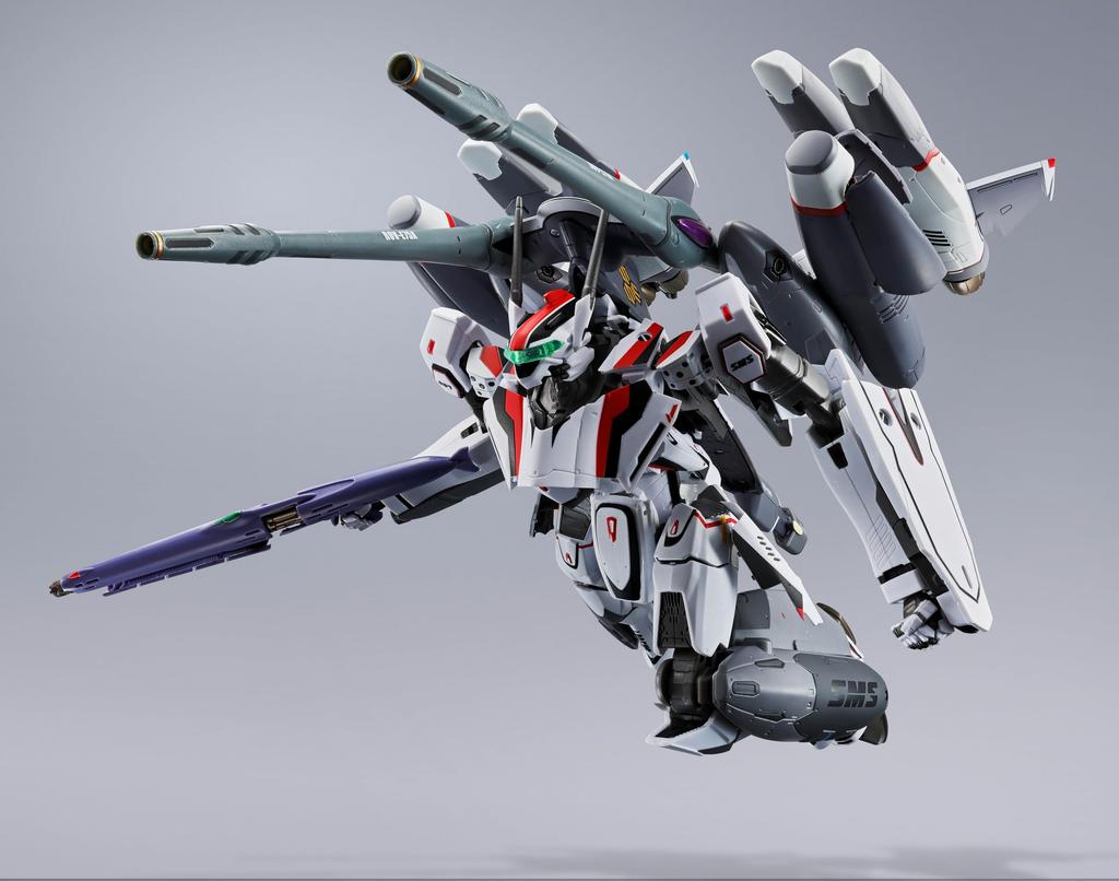 Macross F Tornado Messiah Valkyrie Alto Saotome Use DX Chogokin Action Figure BANDAI