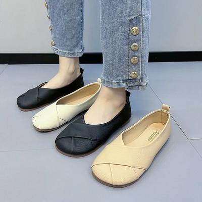 Women's Slip On Leather Loafers Spring Autumn Fashion Ballet Shoes Ladies Casual Round Toe Cute Flats Nurse Shoes Sneakers
