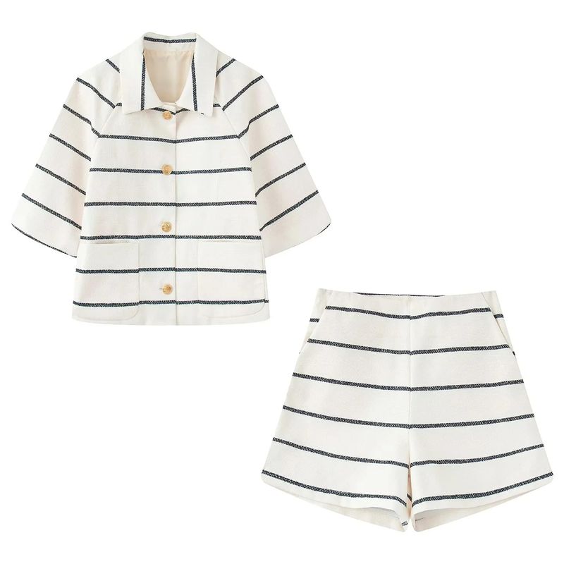 

Loose Romantic Series French style Graceful Elegant Temperament Niche Stripe Top Leisure Shorts Two-piece Set White Stripes L
