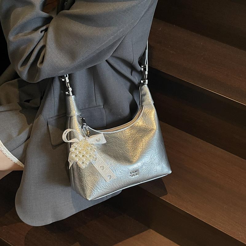 Premium silver pleated handbag small bag women's summer new fashion versatile chain messenger bag