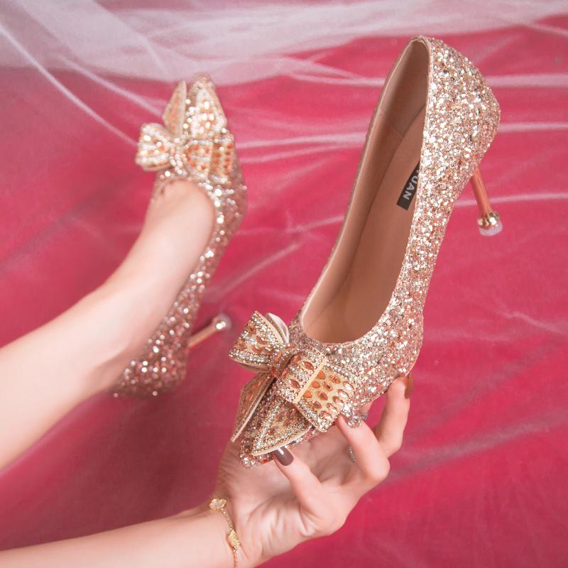 Bling Sequins Red Pumps Women Sexy Crystal Bow Thin Heels Bride Shoes for Wedding Woman Slip-On Shining High Heels Dance Shoes