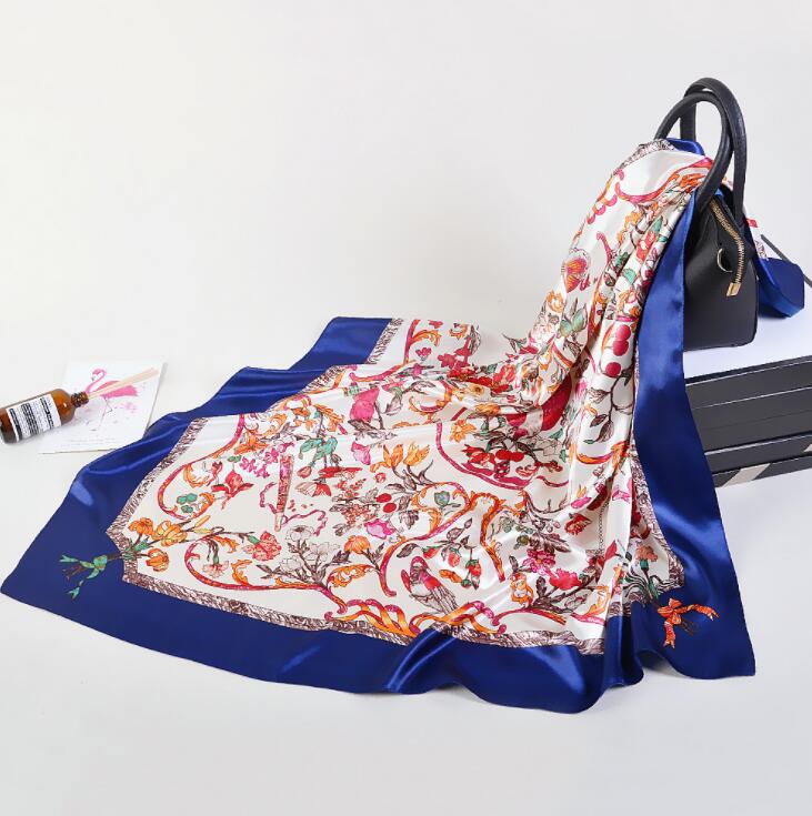 Modischer Seidenschal Damen Blumenmuster Satin Kopf Hijab Schals Luxus Foulard Farben Quadratische Schals Strandtücher 90X90cm