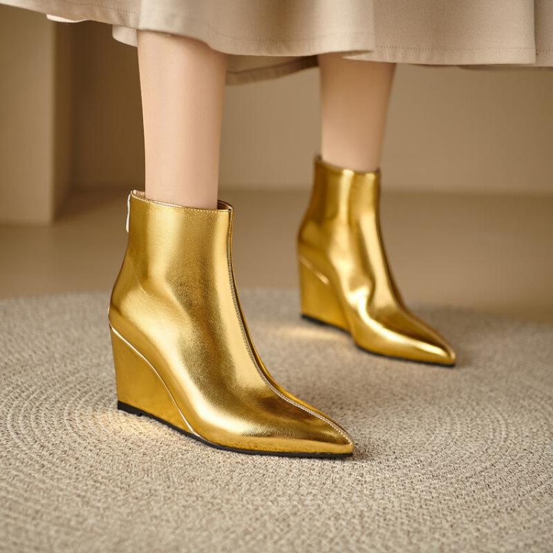 Autumn and Winter Low Boots Large Size Shoes Popular Size 46 Slope Heel Pointed European and American High Heels Rubber Soft Sole Women's Boots