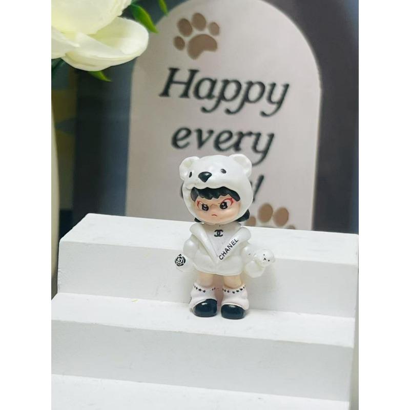 Mengli Dimo Sister Erchuang Changed The Baby's Optional Gift, Which Can Be Punched and Made Into A DIY Keychain Mobile Phone Chain.