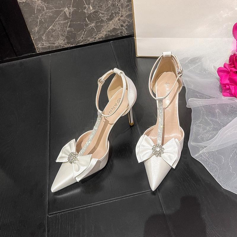 Fashion White Satin Wedding Shoes Pointed Toe Hollow Out High Heels Rhinestone Bow