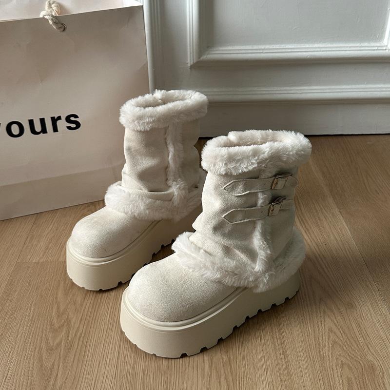 White thick-soled heightening piled thickened snow boots women's new winter warm Northeast fluffy cotton shoes