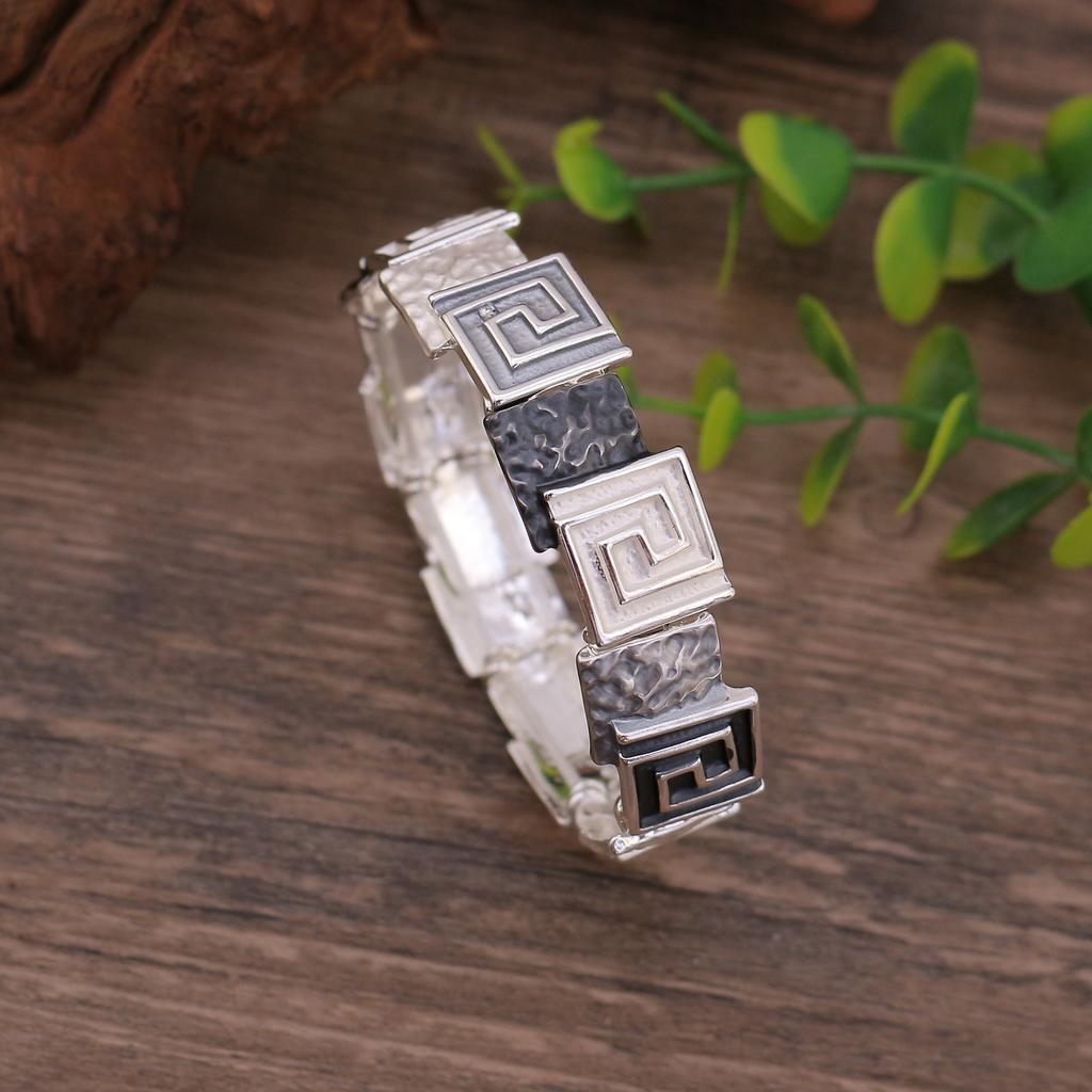 Luxury Hot-selling Enamel Color Geometric Square Totem Elastic Bracelet Personalized Creative Men and Women Versatile Totem Bracelet