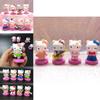 Entzückendes Hello Kitty Miniatur-Puppenhaus-Dekor Acht-teiliges Set Perfekt für Kuchen und Gärten