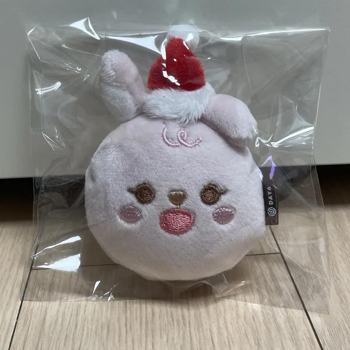 

DAY6 Брелок для ключей с изображением лица Denimals Pilki
