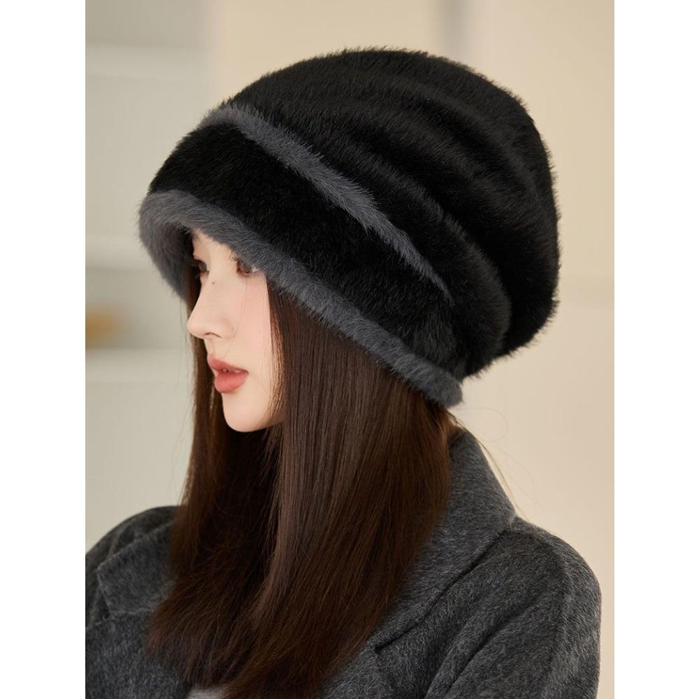 Plush Knitted Hat Autumn and Winter New Big Head Circumference Ear Protection Warm Hat Women's Fashion Rabbit Fur Hat