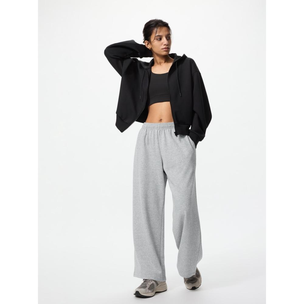 Uniqlo Sweat Wide Pants Short Length Model