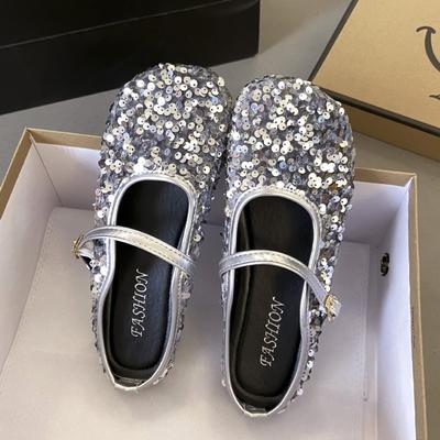 2025 Sommer neue Temperament Paillettenmules Einzelschuhe vielseitig silberne Taschenkopf halber Schlepp flache Sohle Mode coole Slipper Frauen