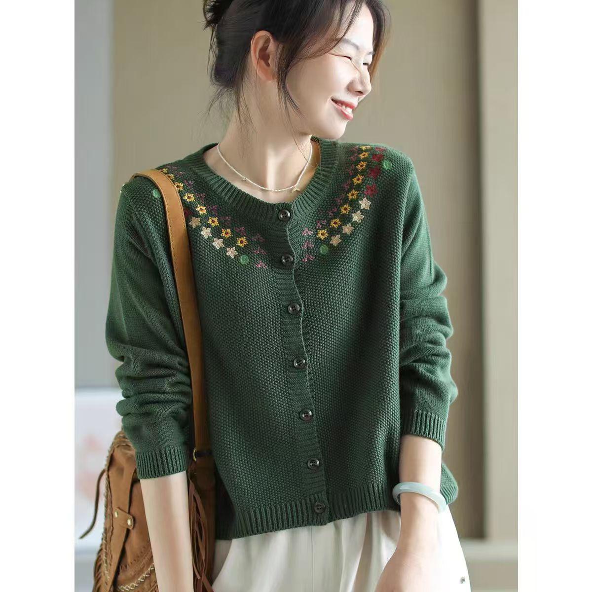 Johnature Женский осенний модный винтажный однобортный свитер с круглым вырезом, однотонный свитер свободного покроя с вышивкой One Size зелёный