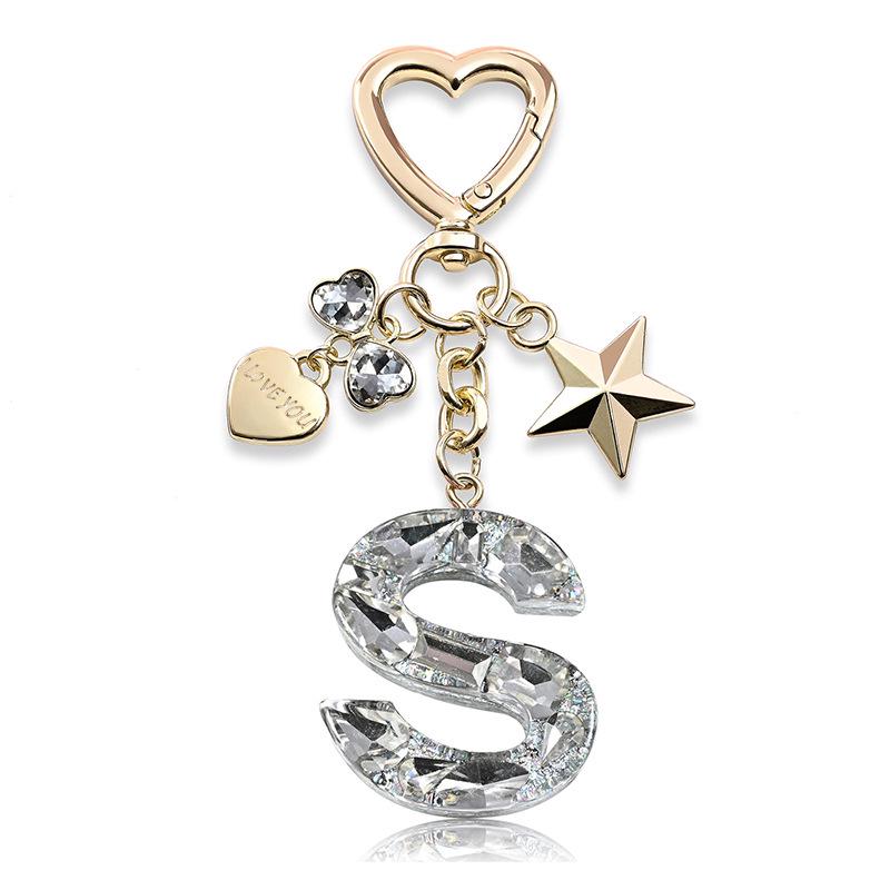 Silberne Diamant-Harz-Buchstaben-Schlüsselanhänger mit Stern-, Herz- & Schmetterlings-Anhängern - Geschenk für Mädchen-Taschen