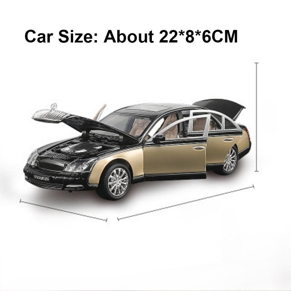 

1:24 Scale S680 62S Car Model Toy Doors Opened Sound Light Models Pull Back Rubber Tires Vehicle Livingroom Decorations for Kids