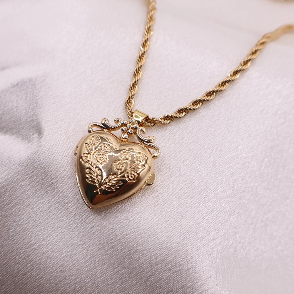 Heart-Shaped Necklace Heart Locket Non-Tarnish Couples Necklaces Lockets Necklace  for Women