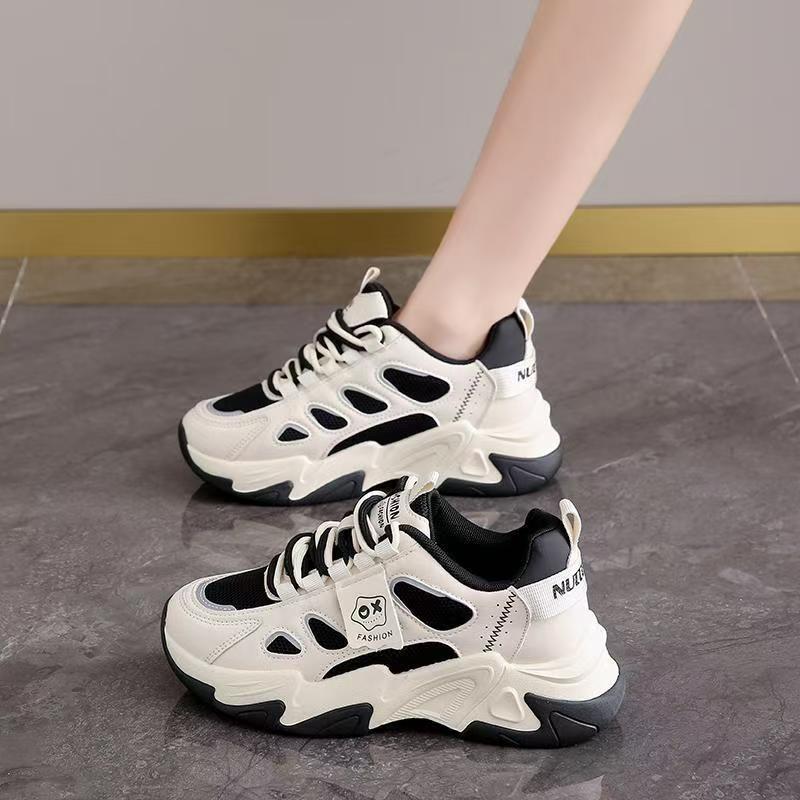Leather Daddy Shoes Women's 2026 Spring New Feet Small Sports Casual Shoes Student Running Shoes
