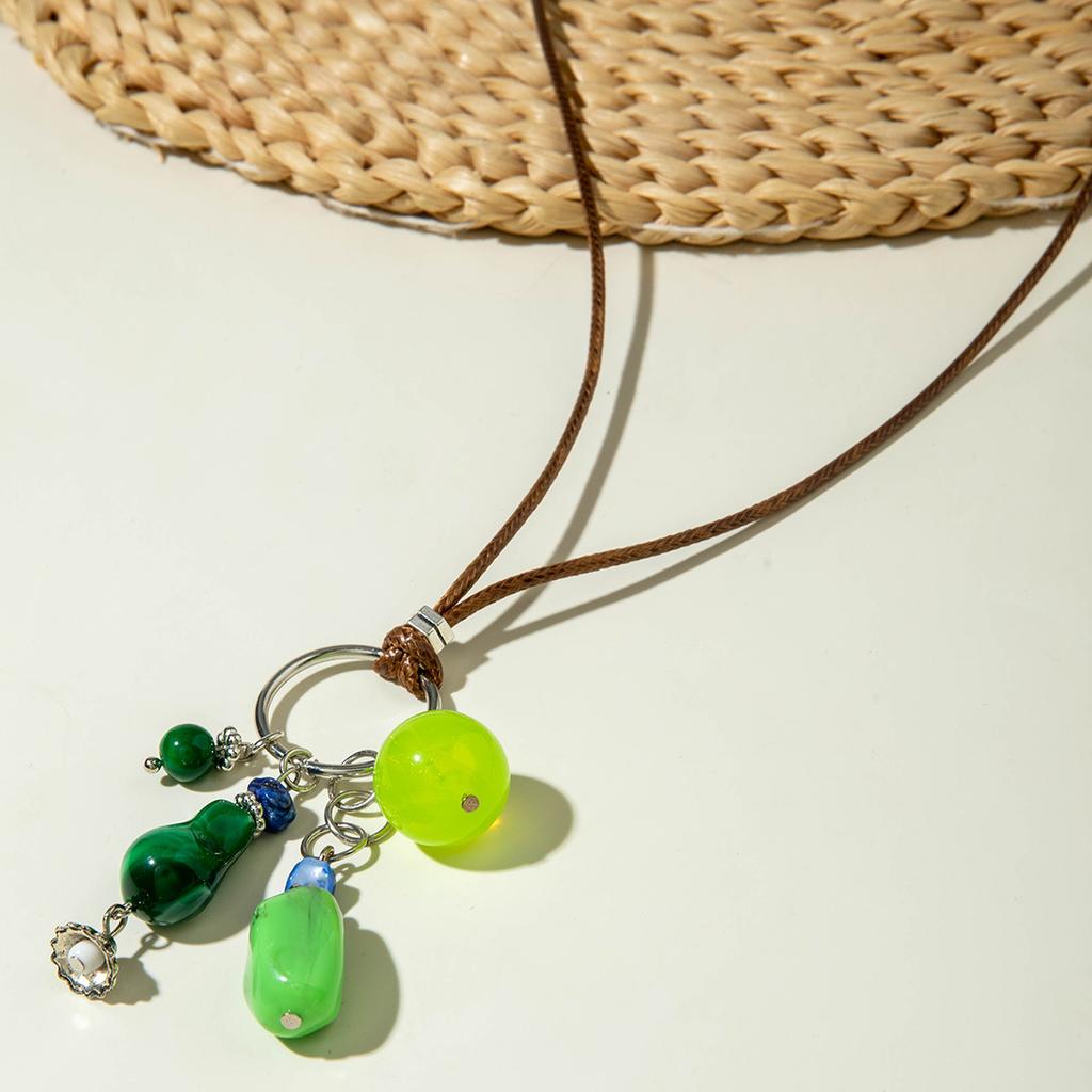 Literaire retro groene lange onregelmatige acryl legering geometrische hanger trui ketting ketting