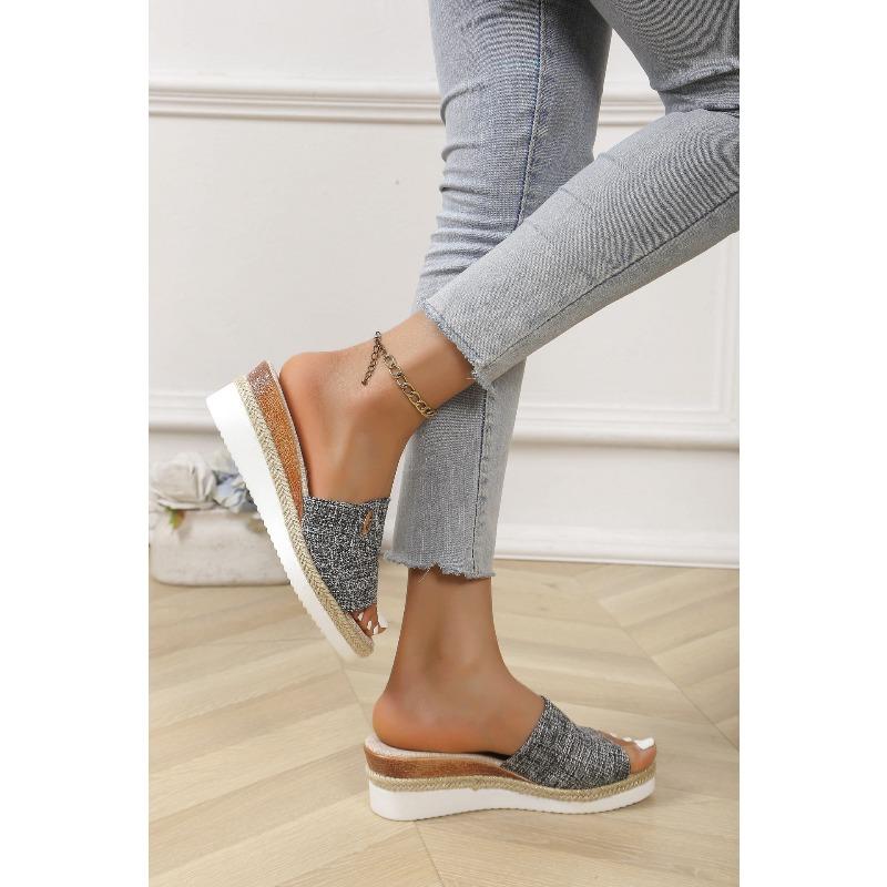 Women's 2025 New Style Wedge Sandals with Thick Soles and Mid-Heel Casual Beach Fish-Mouth Strappy Sandals In Plus Sizes