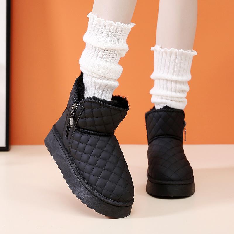 New Winter Snow Cotton Fashionable Versatile and Comfortable Non-slip Piled Soft-soled Student Thick-soled Snow Boots