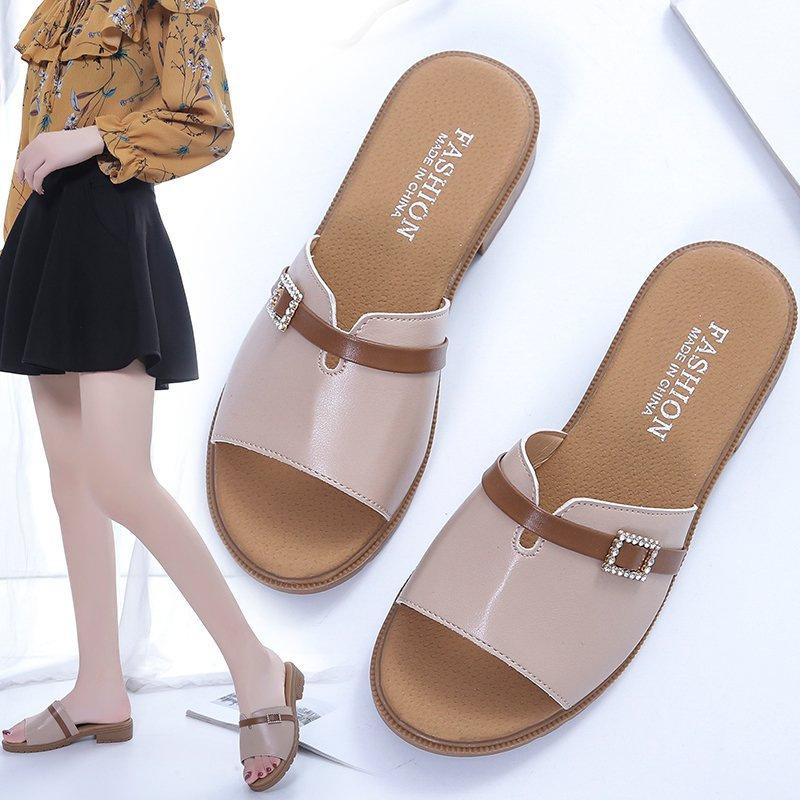 New Fashion Korean Version of The Hundred with Flat Bottom Sandals Drag