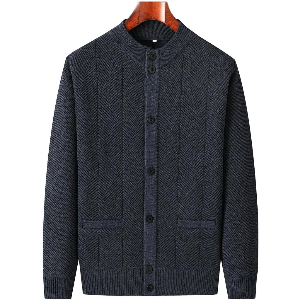 Men's Autumn-Winter Knit Cardigan: Thickened Velvet Sweater for Middle-aged and Elderly Dads and Grandpas.