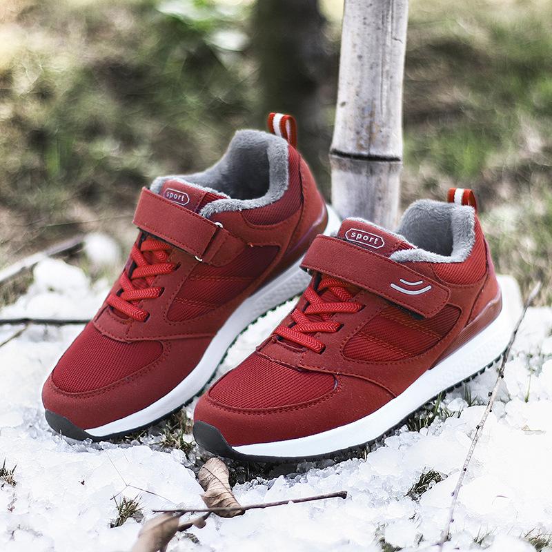 Winter new high-quality middle-aged and elderly walking cotton shoes couple shoes piled thickened warm non-slip soft-soled elderly shoes