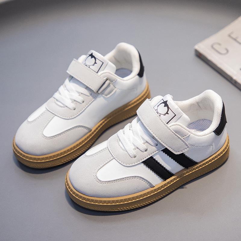 Girls' sports shoes Children's fashion moral training shoes 2025 autumn new boys' running shoes versatile casual board shoes tide