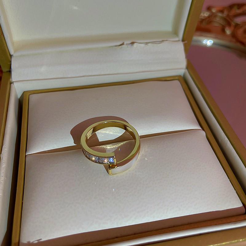 Inel Geometric cu Zircon Placat cu Aur - Modă High-End în Stil Coreean pentru Degetul Arătător